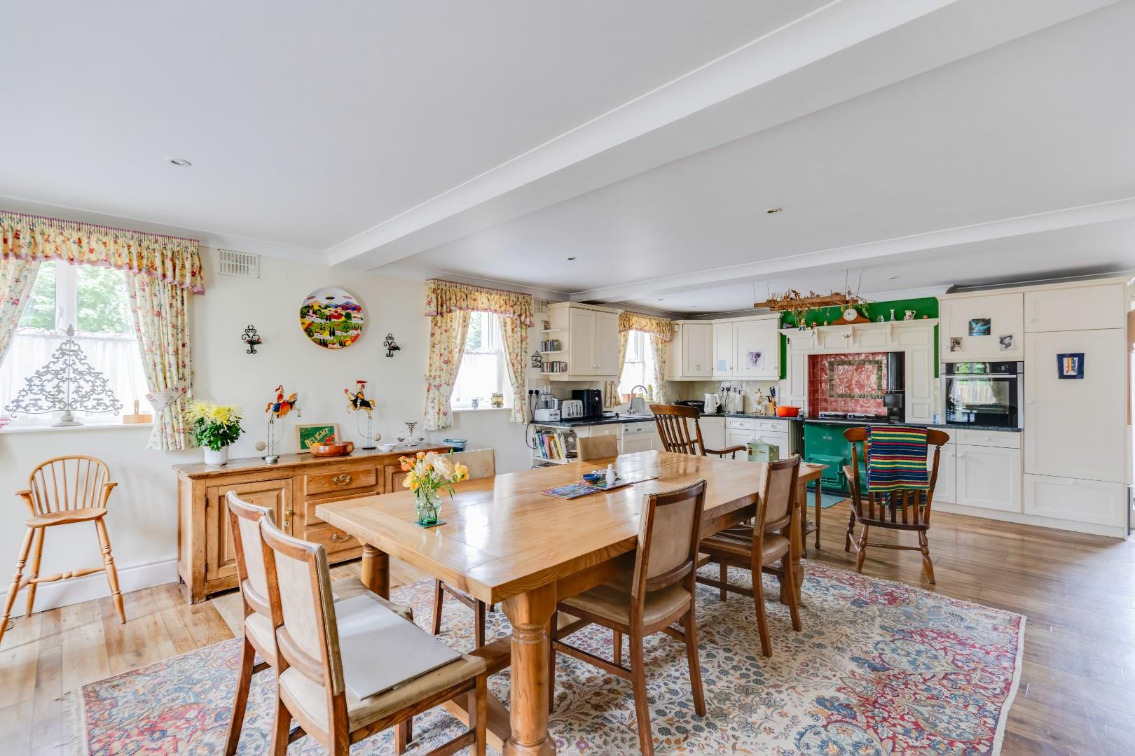 Trerhyngyll, Nr Cowbridge, Vale of Glamorgan, CF71 7TN